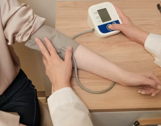 A clove of garlic and a basil leaf, powerful Home Remedies for High Blood Pressure.