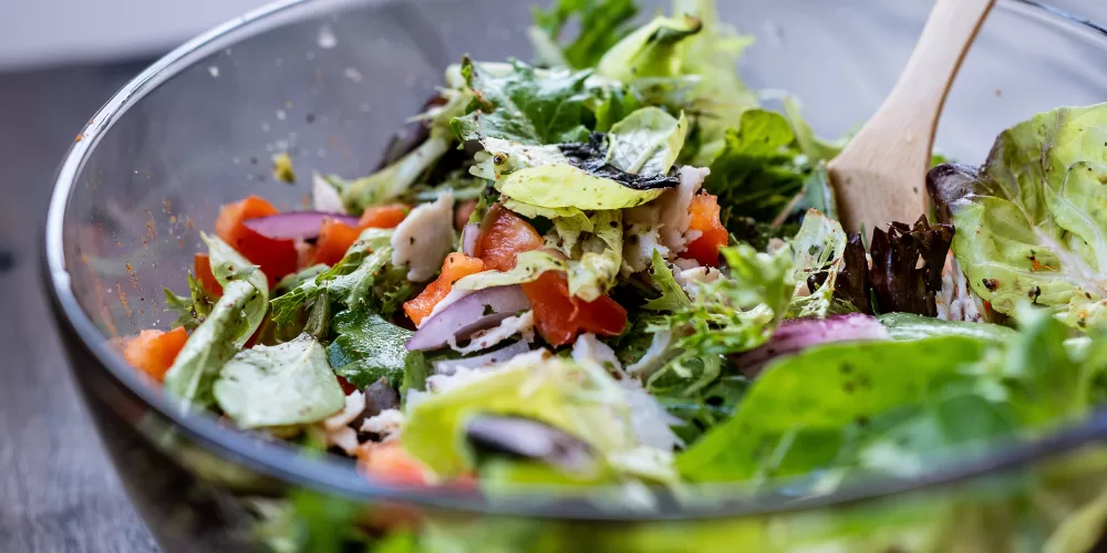 A plate of colorful, high-fat Vegetarian Keto Recipes, such as Paneer Tikka.
